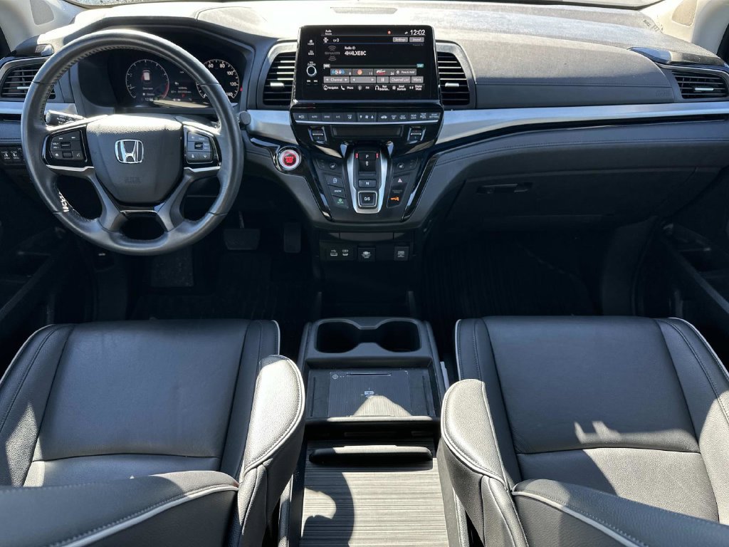 Used 2025 Honda Odyssey Touring image 14