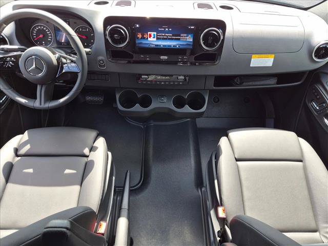 New 2026 Mercedes-Benz Sprinter 2500 image 13