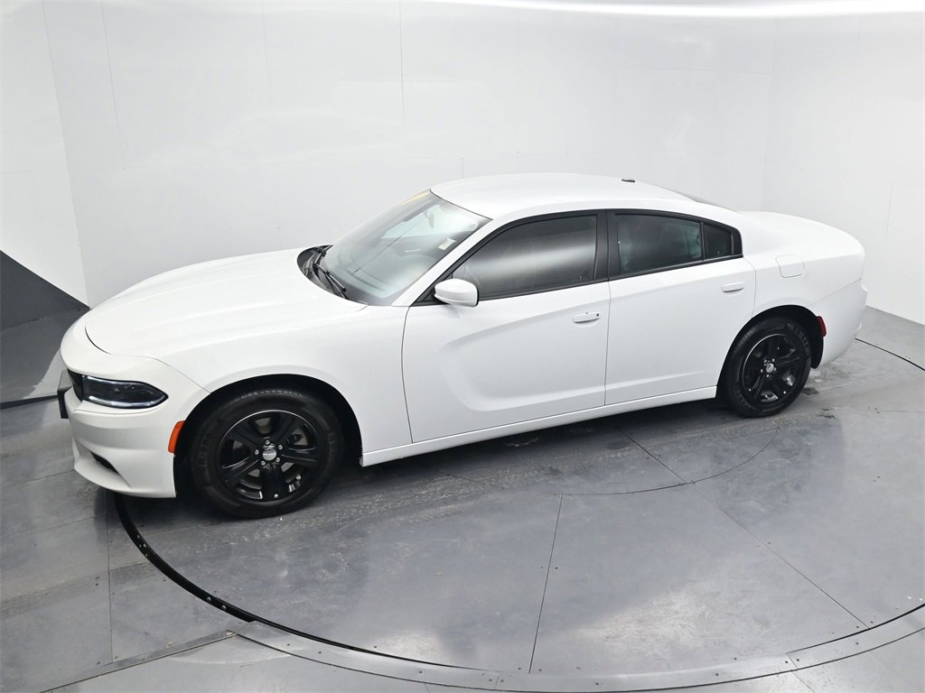 Used 2022 Dodge Charger SXT image 43