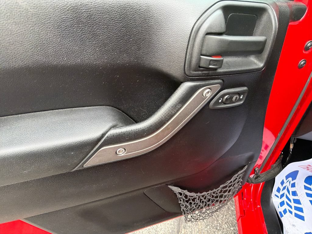 Used 2011 Jeep Wrangler Sport AWD/4WD image 30