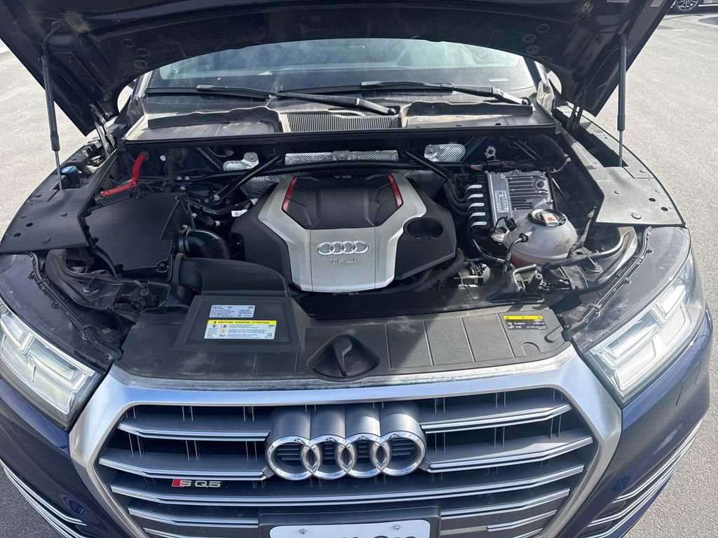 Used 2018 Audi SQ5 Premium Plus w/ S Sport Package image 16