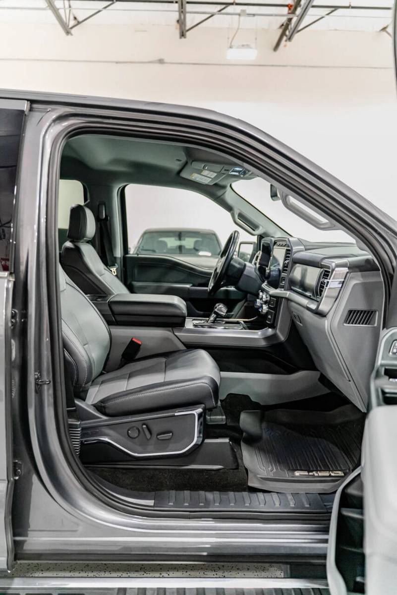 Used 2023 Ford F150 Lariat w/ Trailer Tow Package AWD/4WD image 16
