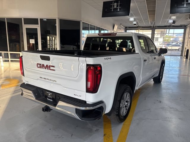 Used 2025 GMC Sierra 1500 SLT AWD/4WD image 9