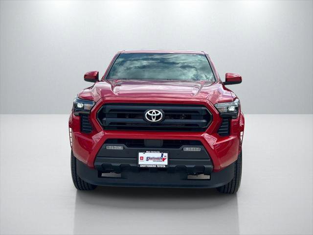 Certified 2025 Toyota Tacoma SR5 AWD/4WD image 2
