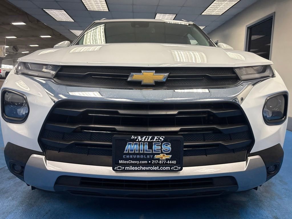 Certified 2022 Chevrolet TrailBlazer LT w/ Convenience Package AWD/4WD image 12