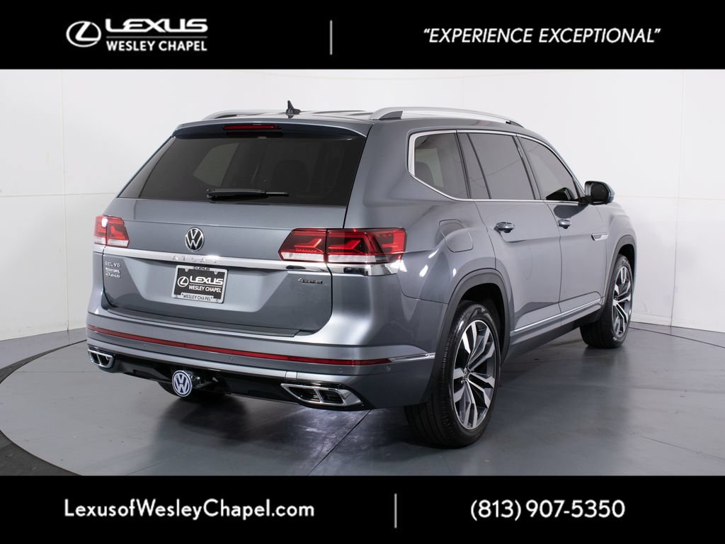 Used 2023 Volkswagen Atlas SEL Premium AWD/4WD image 4