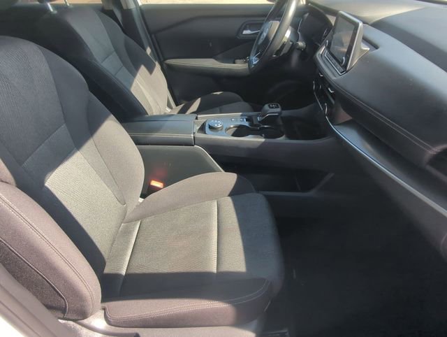 Used 2024 Nissan Rogue SV AWD/4WD image 25