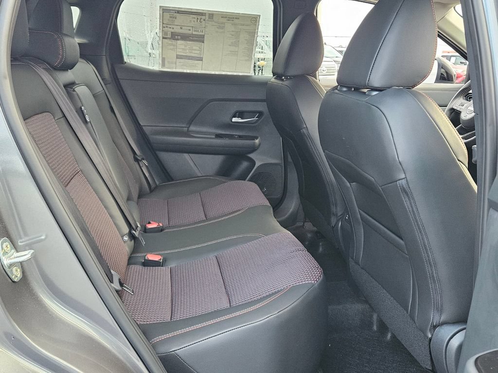 New 2026 Nissan Kicks SR FWD image 14
