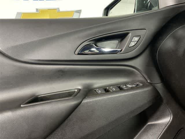 Used 2024 Chevrolet Equinox LT AWD/4WD image 28