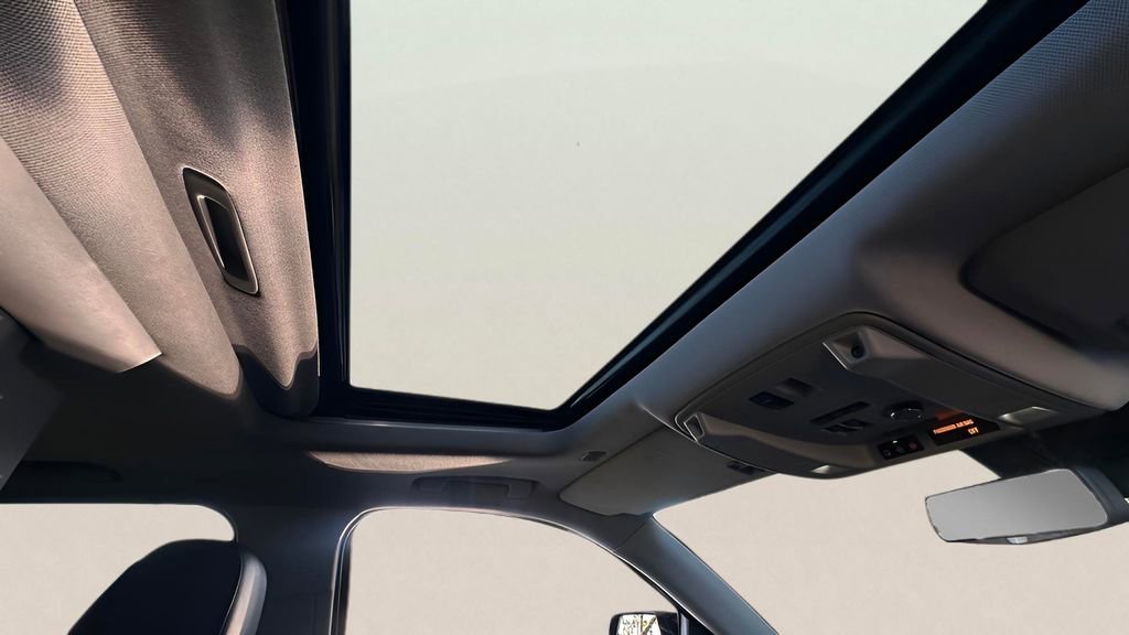 Used 2020 Cadillac Escalade Luxury image 35