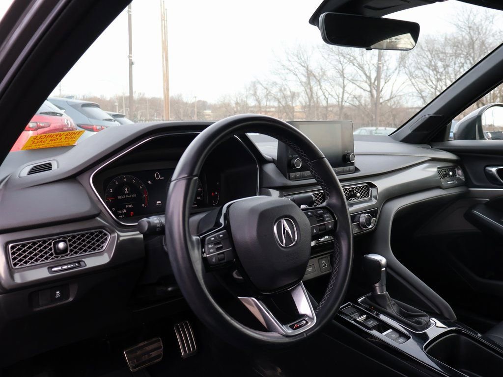 Used 2023 Acura Integra A-Spec image 16