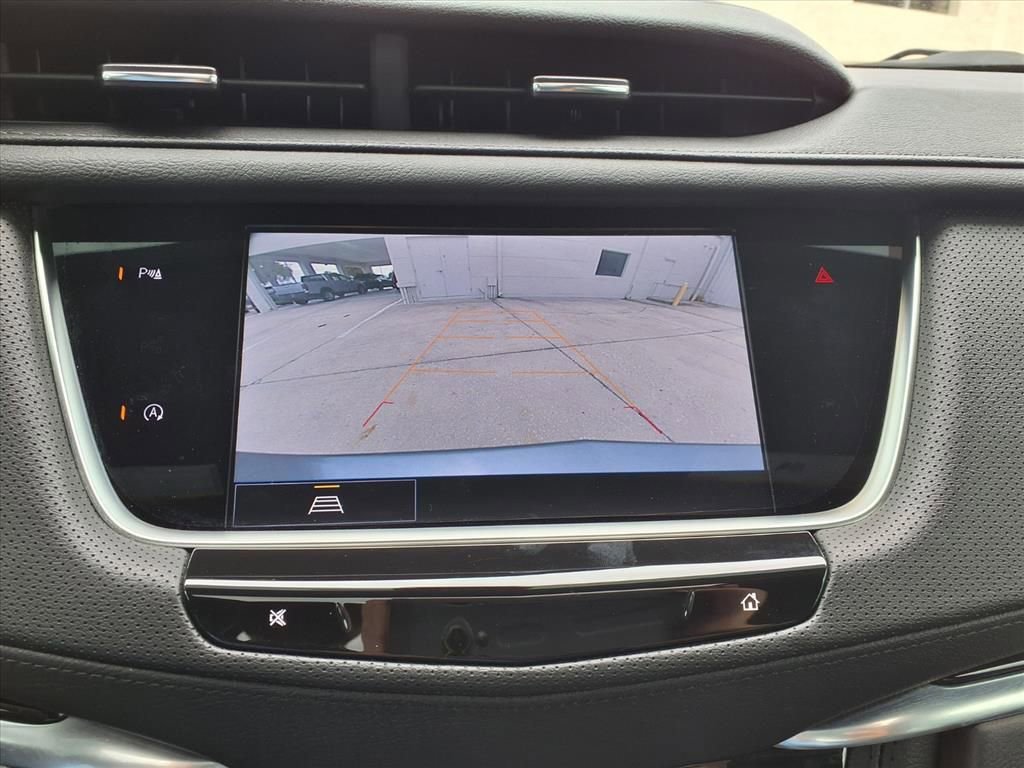 Used 2025 Cadillac XT5 Premium Luxury FWD image 25