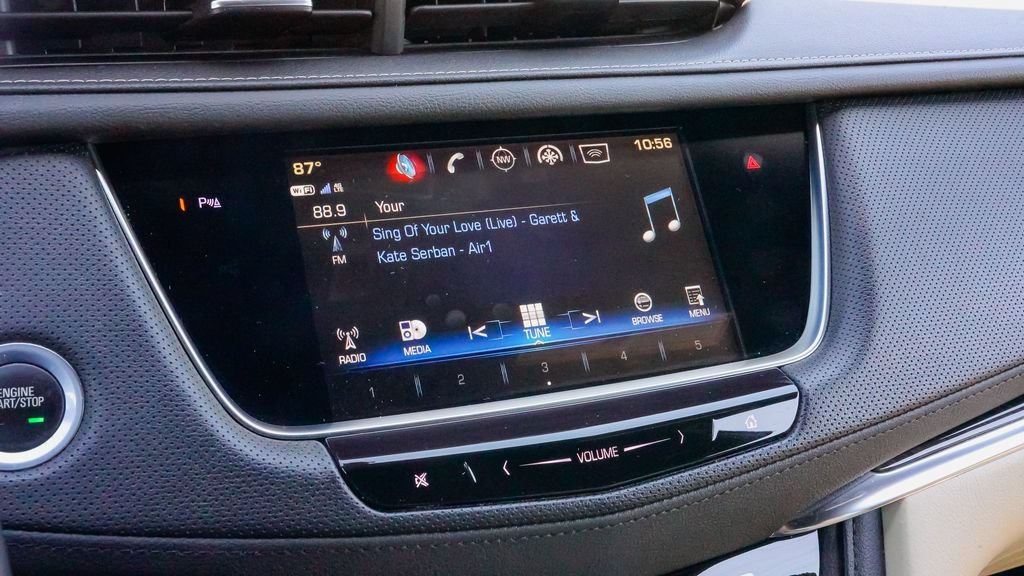 Used 2019 Cadillac XT5 FWD image 17