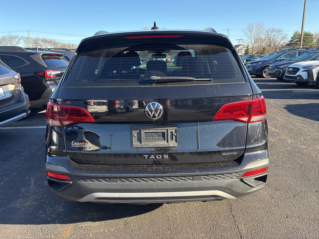 Used 2022 Volkswagen Taos S image 4