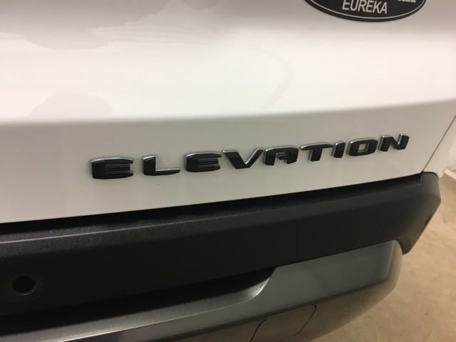 Used 2025 GMC Terrain Elevation image 13