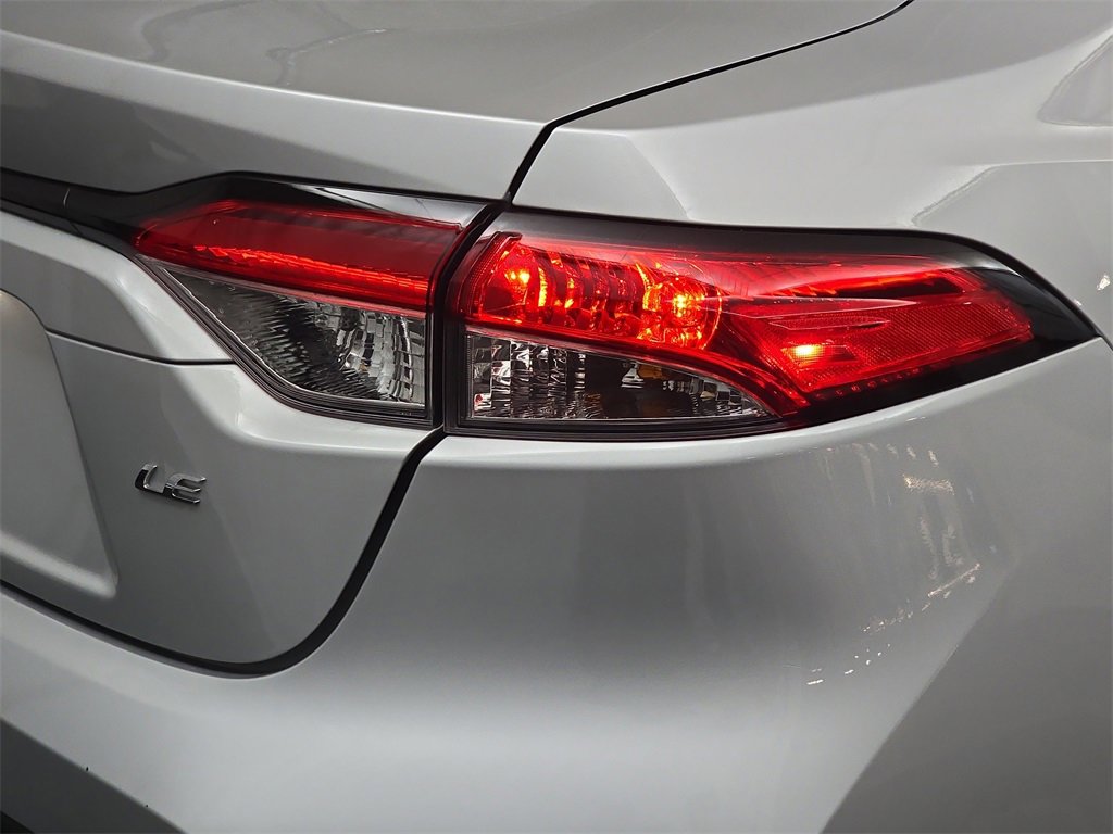 Used 2024 Toyota Corolla LE image 33