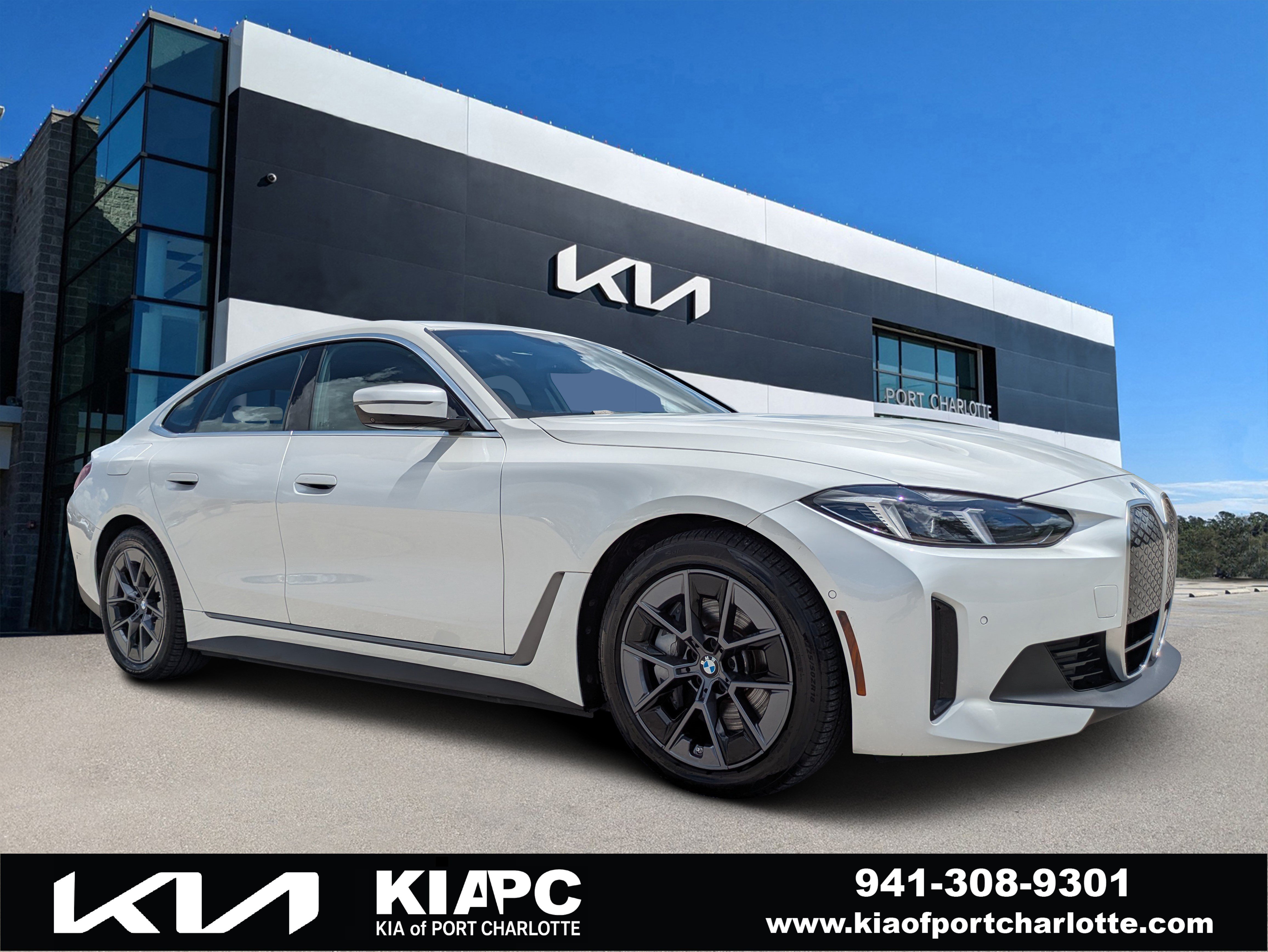 Used 2025 BMW i4 xDrive40i AWD/4WD image 1