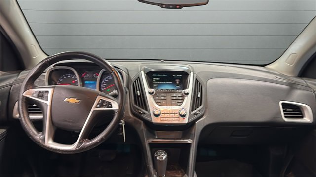 Used 2017 Chevrolet Equinox LT w/ Convenience Package image 4