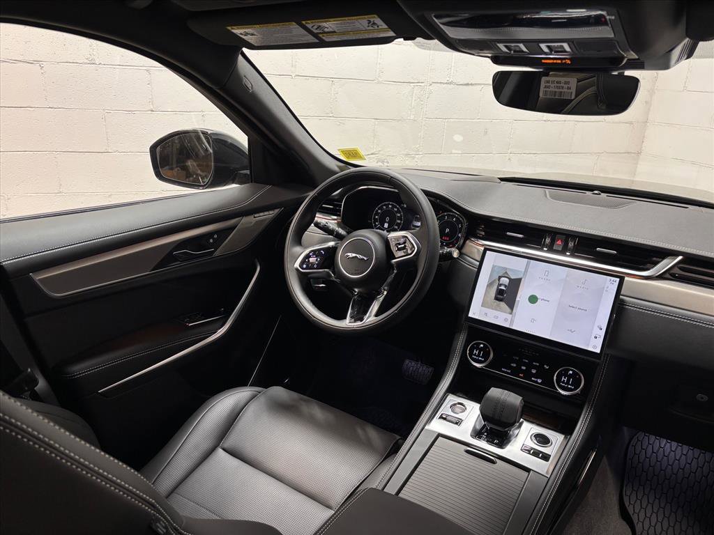 New 2026 Jaguar F-PACE R-Dynamic S image 34