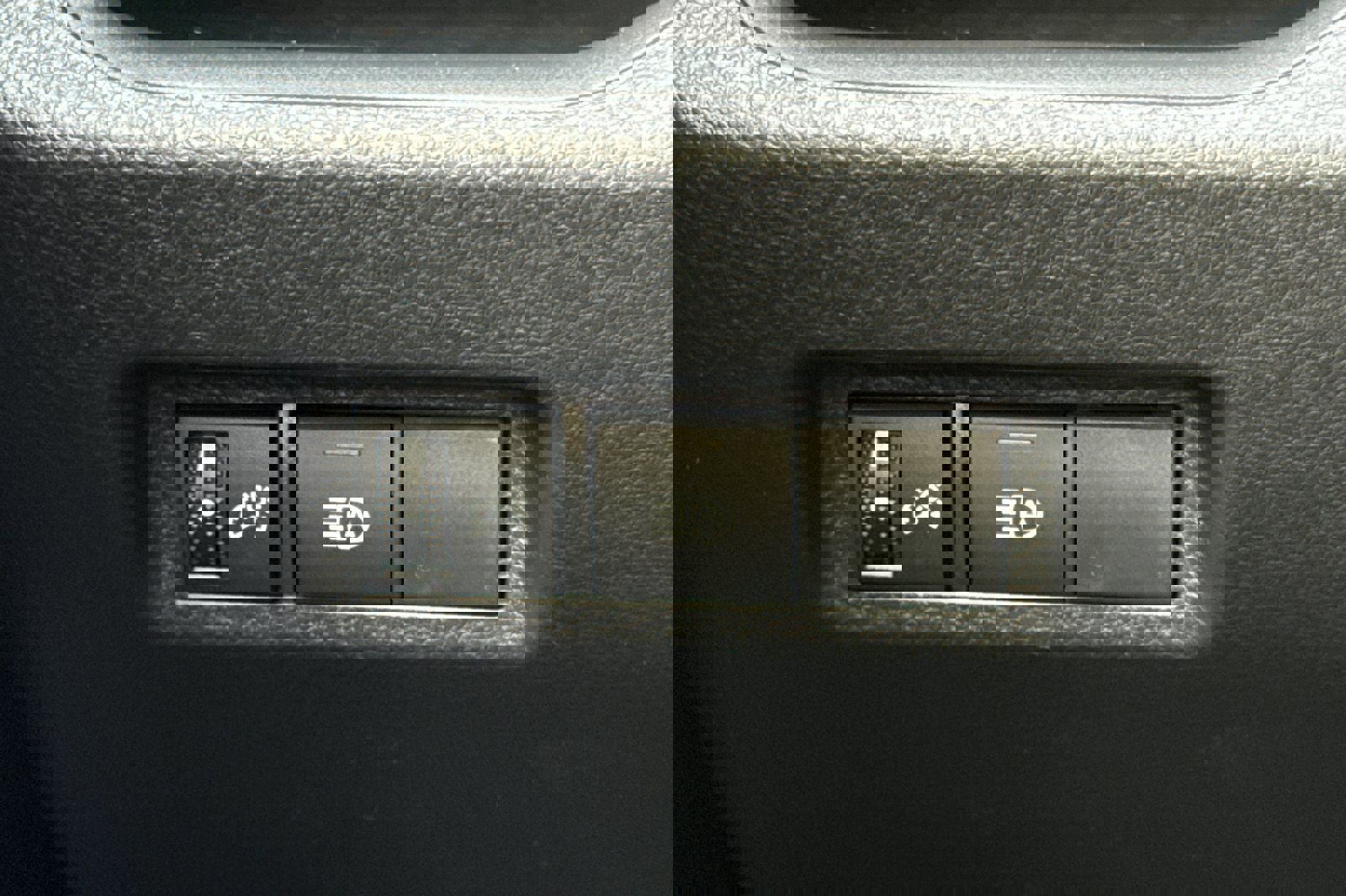 New 2025 Toyota RAV4 XLE image 30