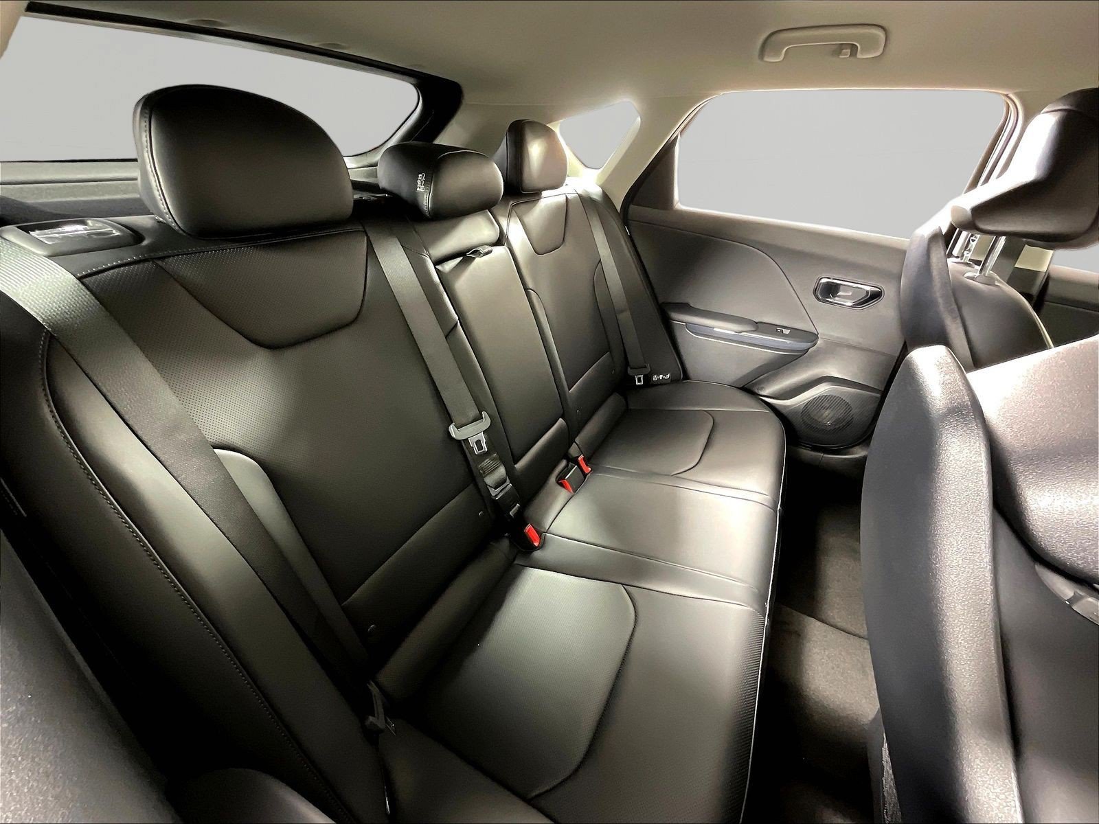 New 2026 Kia K4 EX FWD image 18