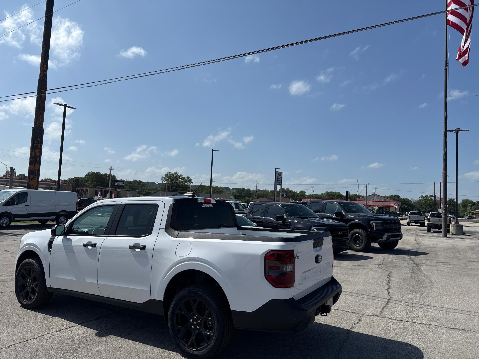New 2026 Ford Maverick XLT w/ XLT Luxury Package AWD/4WD image 8