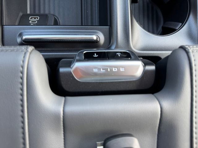 New 2026 Ford Expedition Active AWD/4WD image 24