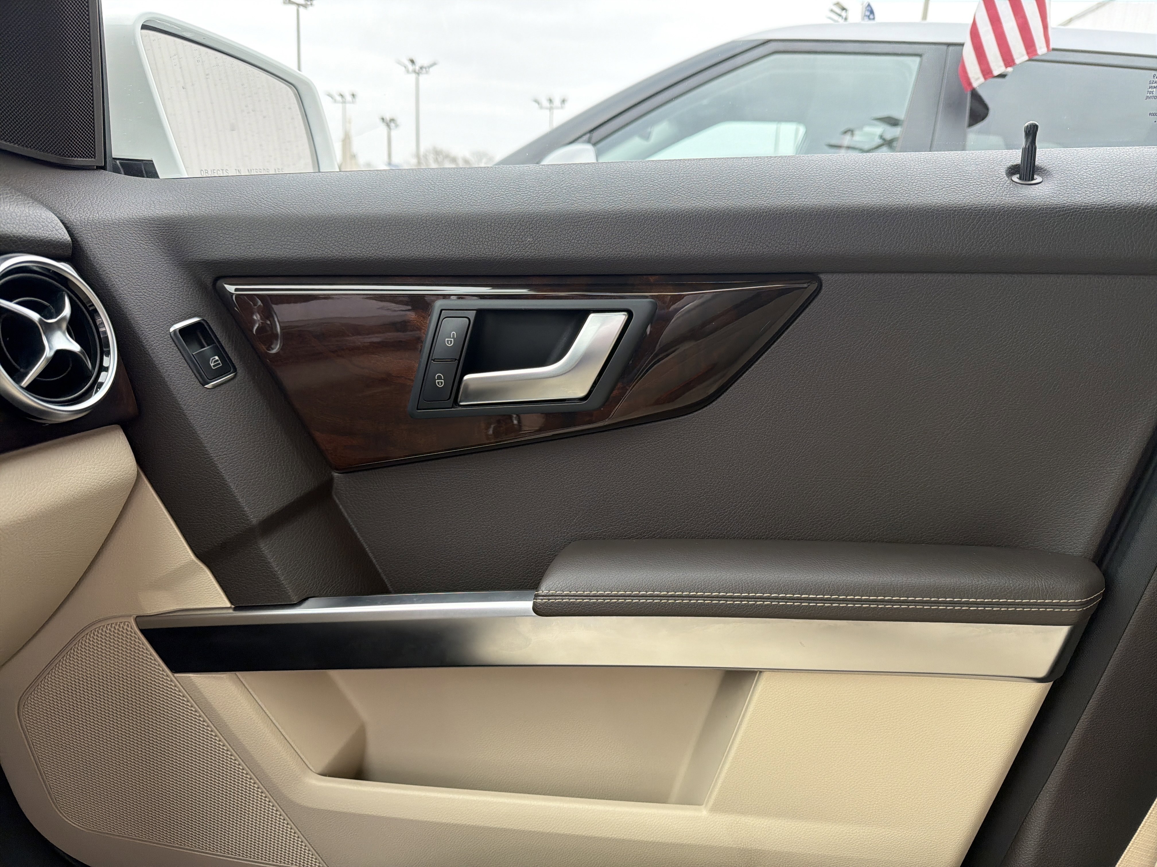 Used 2014 Mercedes-Benz GLK 350 4MATIC image 19