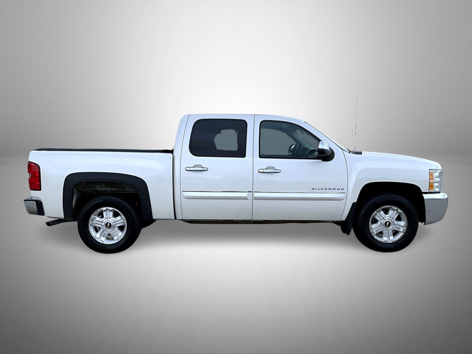 Used 2013 Chevrolet Silverado 1500 LT w/ All-Star Edition AWD/4WD image 4