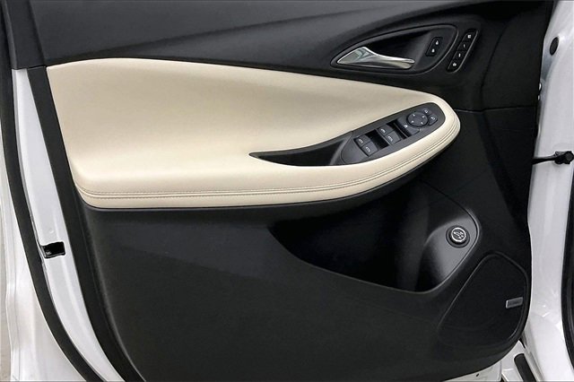 Certified 2025 Buick Encore GX Avenir w/ Avenir Technology Package image 21