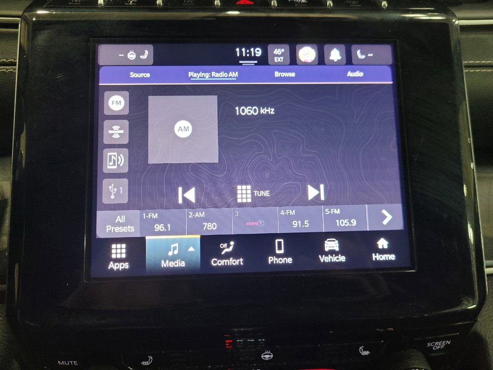 Used 2023 Jeep Grand Cherokee L Laredo AWD/4WD image 25