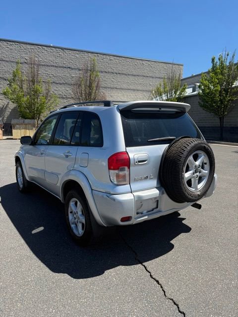 Used 2002 Toyota RAV4 4WD image 8