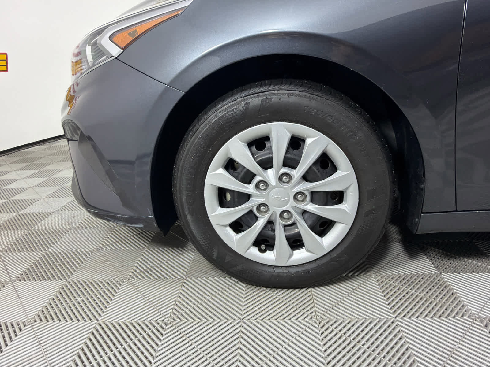 Used 2024 Kia Forte LX image 10