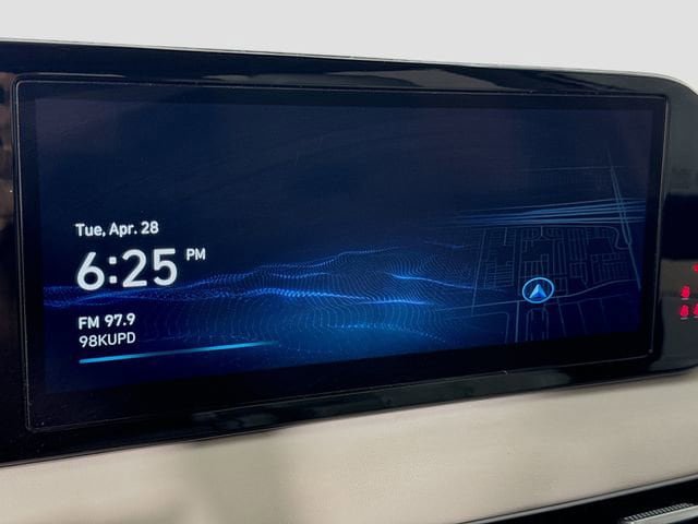 Used 2023 Hyundai Palisade Limited FWD image 15