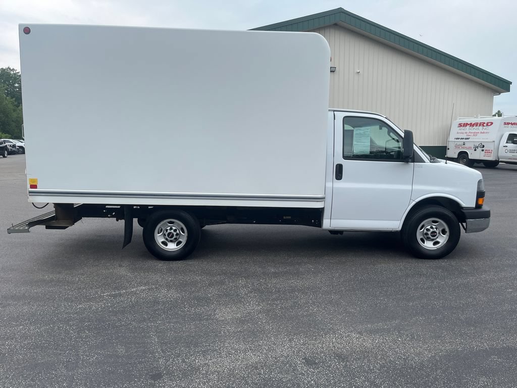 Certified 2019 GMC Savana 3500 w/ Power Convenience Package RWD image 6