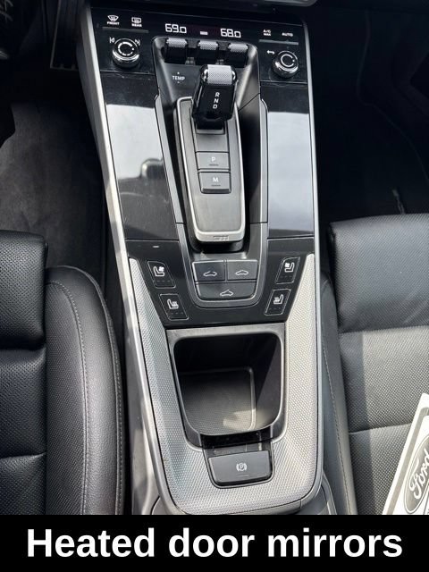 Used 2024 Porsche 911 Carrera 4 AWD/4WD image 20