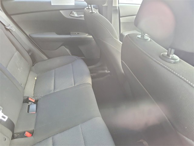 Used 2023 Kia Forte LXS w/ LXS Technology Package image 9
