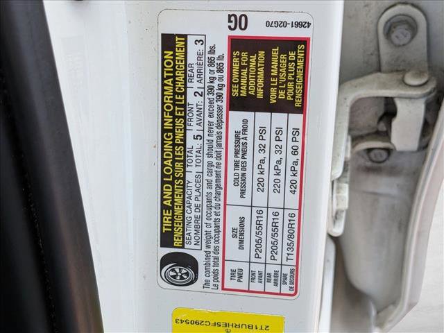 Used 2015 Toyota Corolla LE image 15