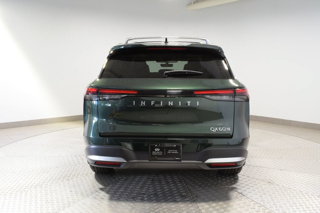 Certified 2026 INFINITI QX60 Luxe w/ Family Package AWD/4WD image 12