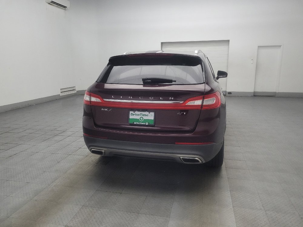 Used 2017 Lincoln MKX Reserve w/ Driver Assistance Package FWD image 7