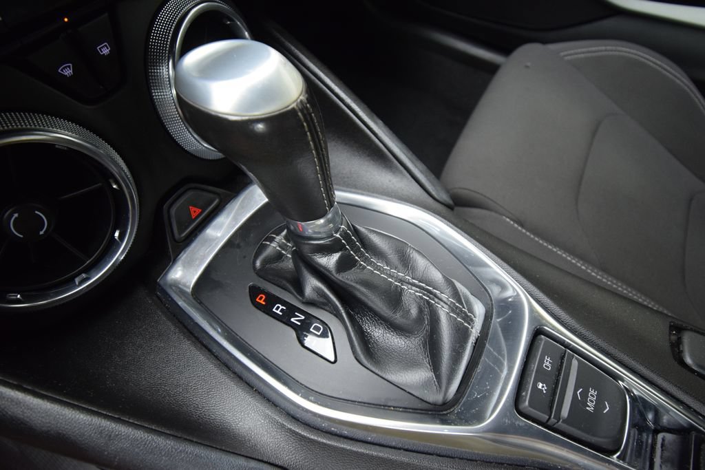 Used 2017 Chevrolet Camaro LT RWD image 25
