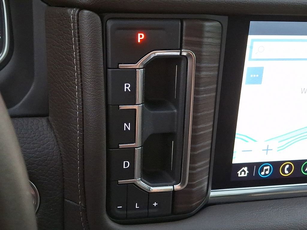 Used 2021 GMC Yukon XL Denali w/ Denali Ultimate Package AWD/4WD image 14