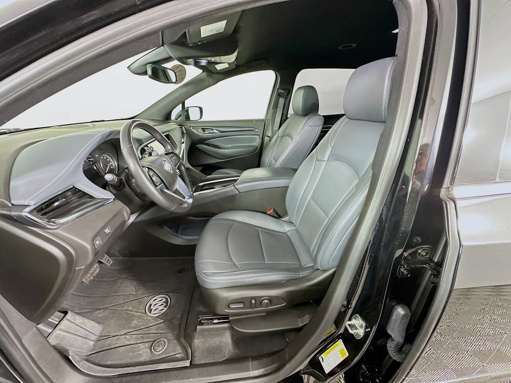 Used 2024 Buick Enclave Essence w/ Sport Touring Edition FWD image 29