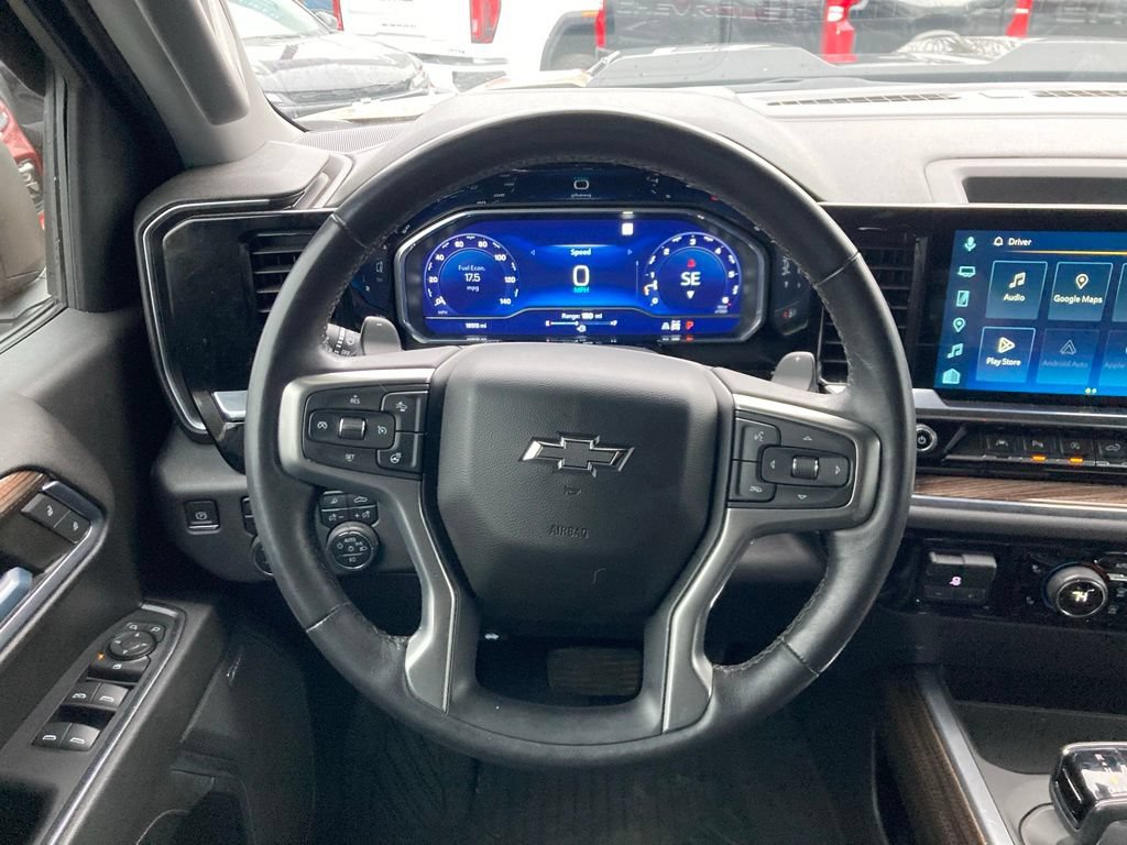 Used 2022 Chevrolet Silverado 1500 LT Trail Boss w/ LT Trail Boss Premium Package AWD/4WD image 6