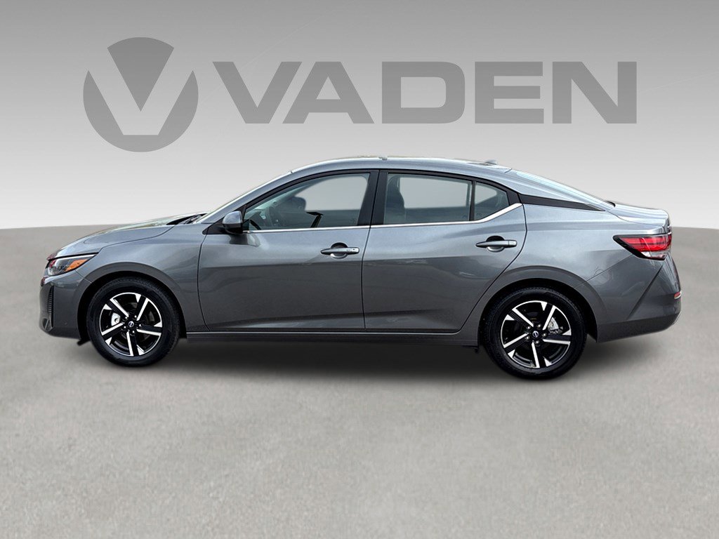 Used 2025 Nissan Sentra SV image 23