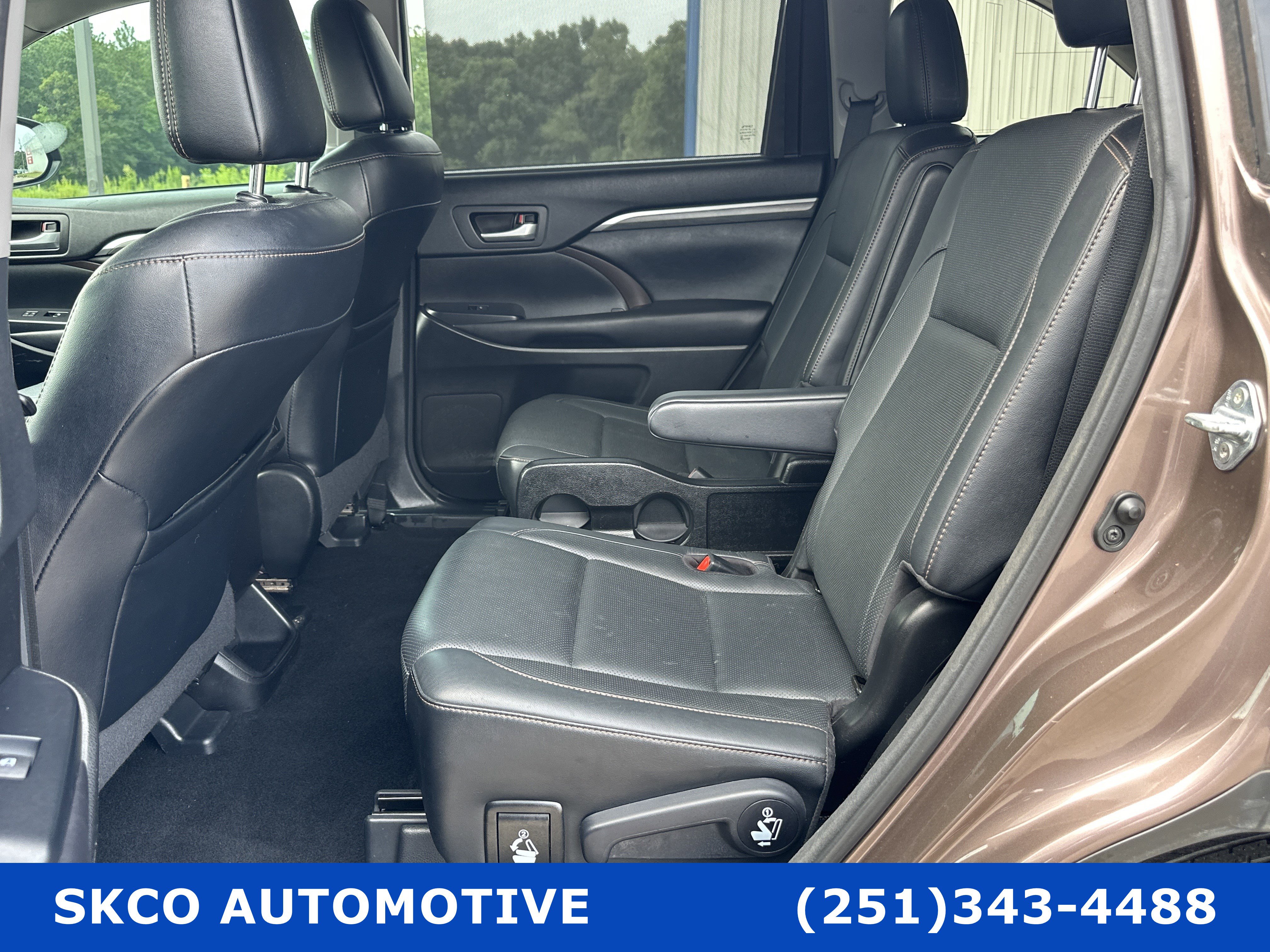 Used 2017 Toyota Highlander Limited image 13