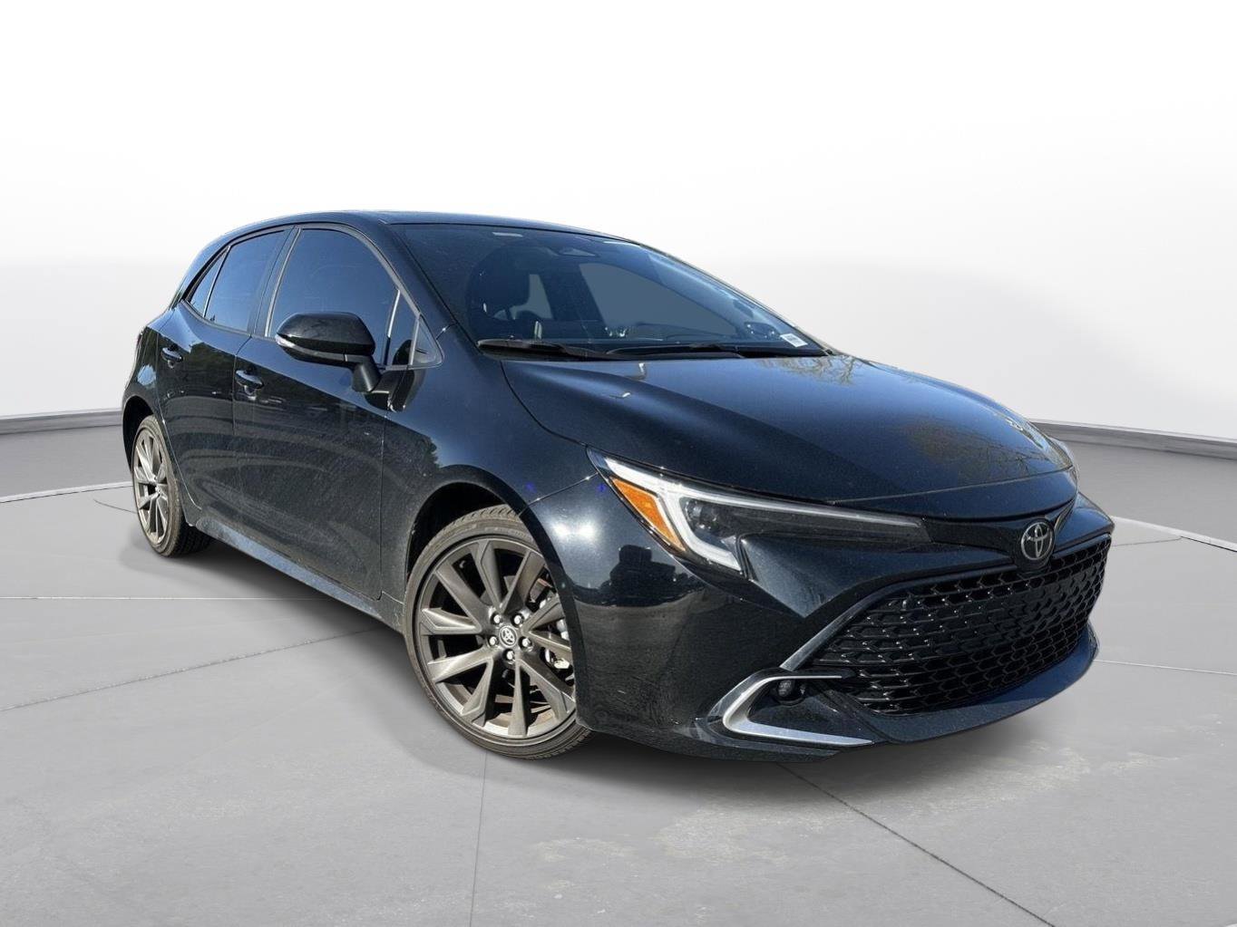 Certified 2025 Toyota Corolla XSE image 4