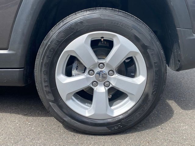 Certified 2020 Jeep Compass Latitude w/ Cold Weather Group image 20