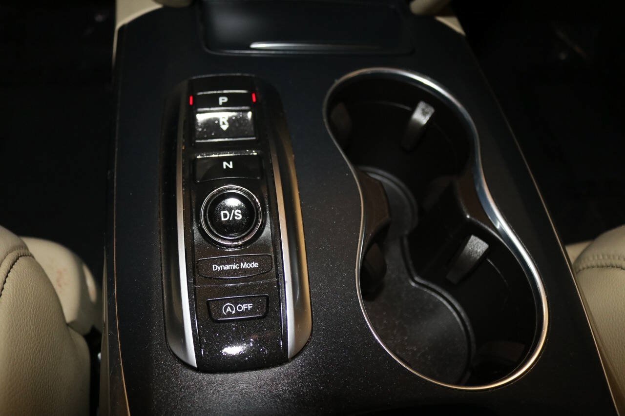 Used 2020 Acura MDX w/ Technology Package AWD/4WD image 42