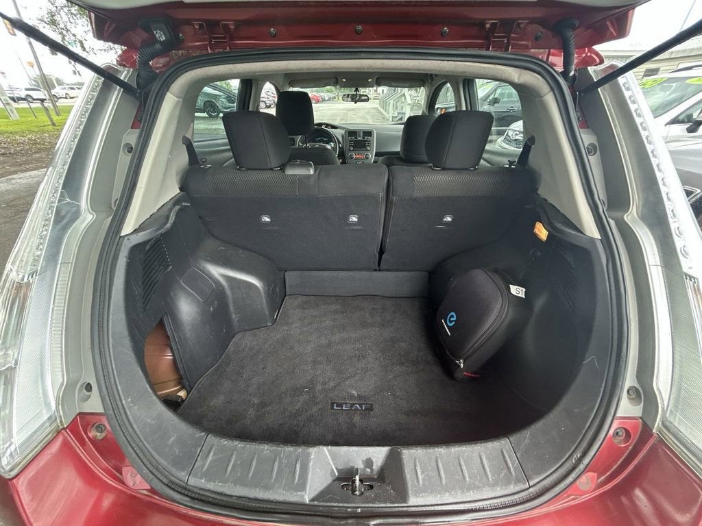 Used 2015 Nissan Leaf S w/ Charge Package FWD image 22